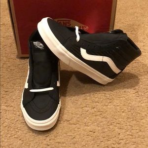 Moto Leather Sk8Hi Reissue Vans